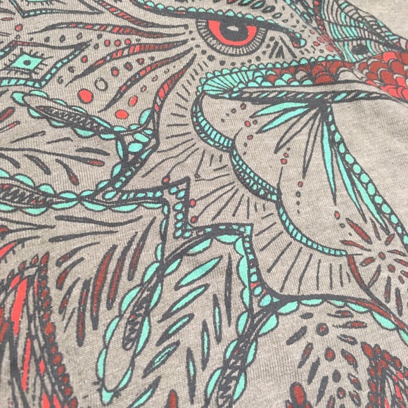 ****SOLD******Patagonia Eagle V neck T-shirt - Picture 2 of 3